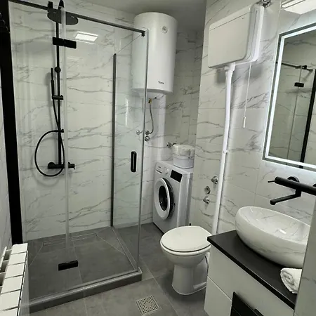 Studio Apartman Gold Vukovar Exterior photo