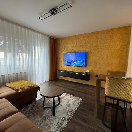 Studio Apartman Gold Vukovar Exterior photo